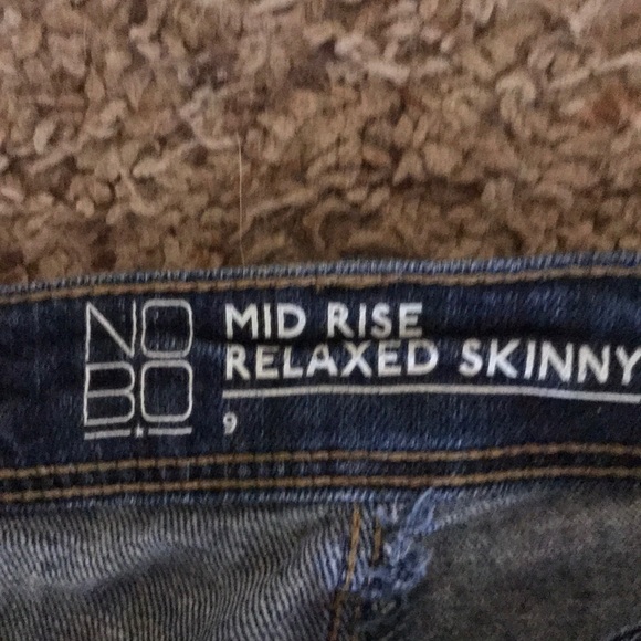 Jeans - Picture 2 of 3